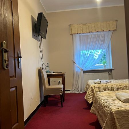 Hotel Chrobry Łęczyca Extérieur photo