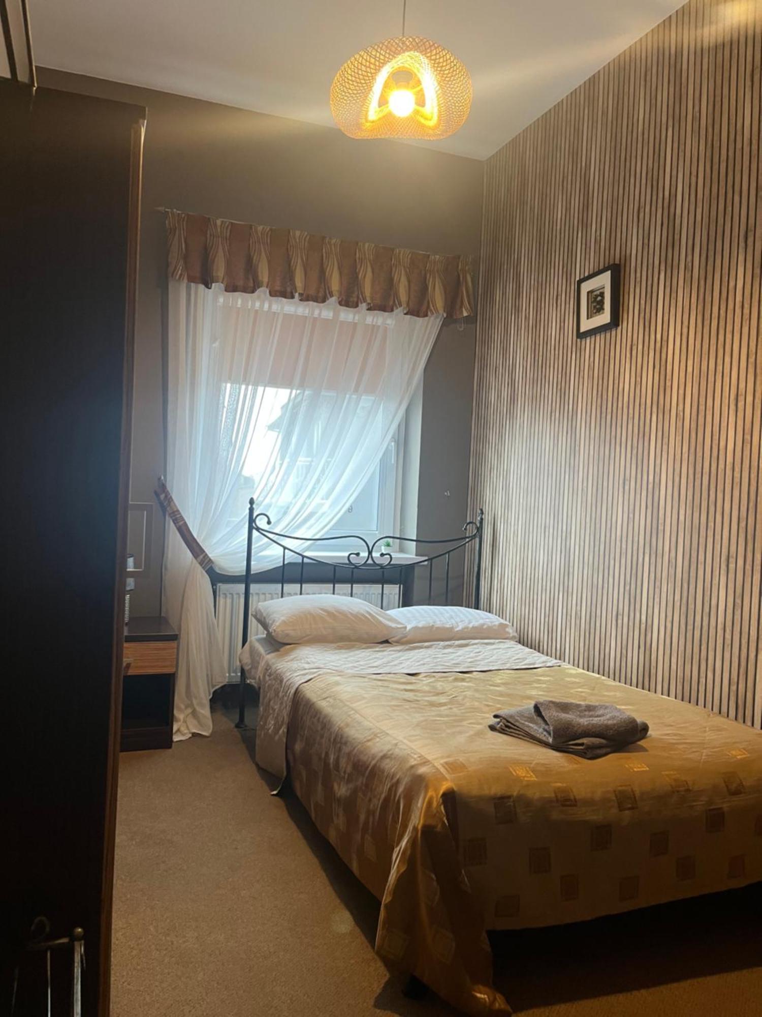 Hotel Chrobry Łęczyca Extérieur photo